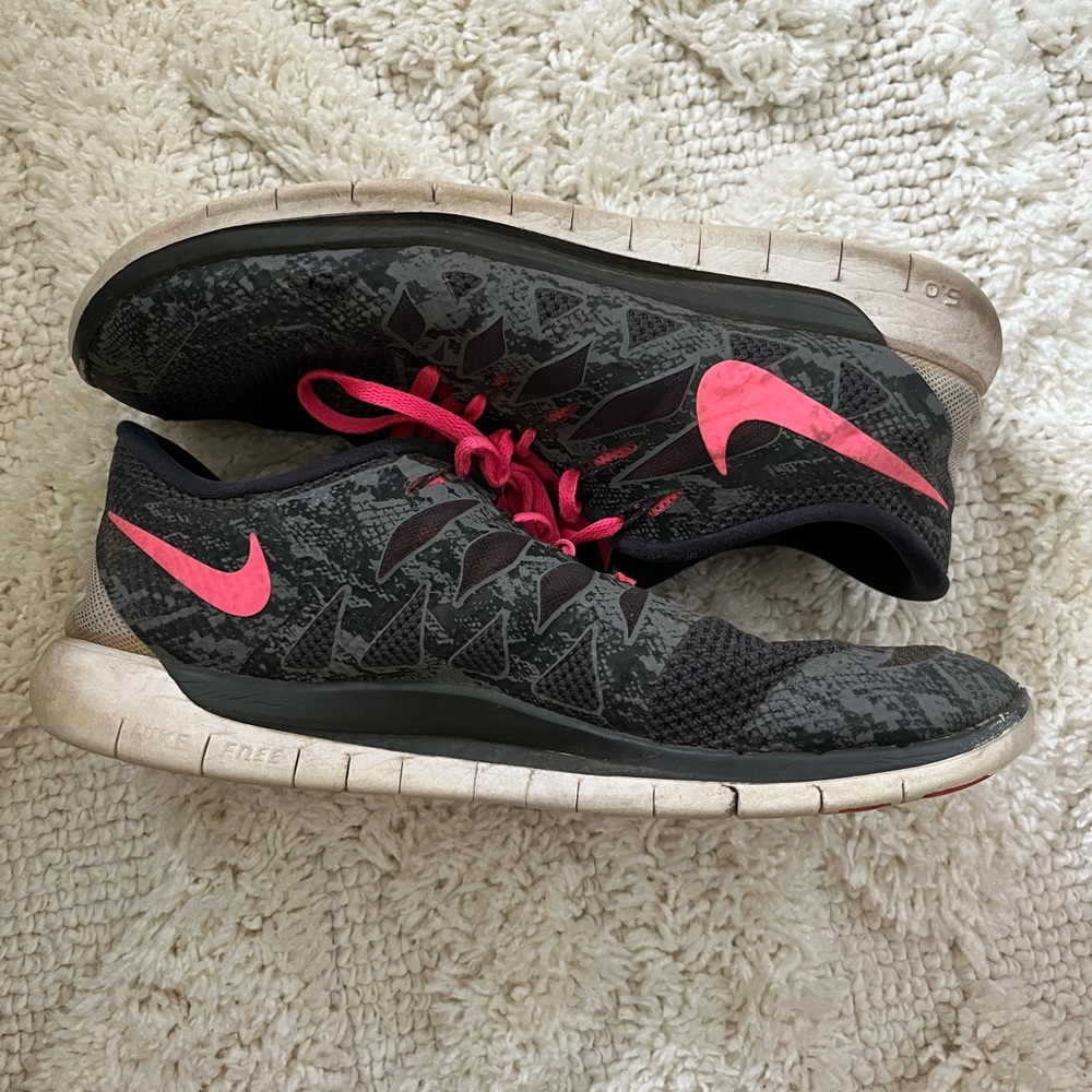 Nike Free Runs